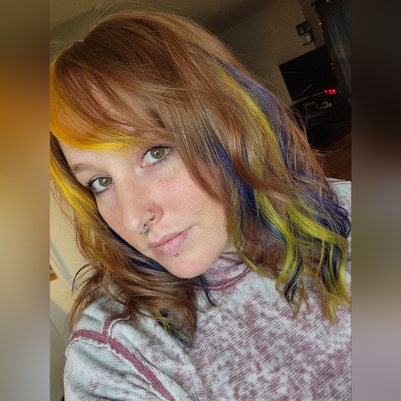 Meet your Posher, Rebecca - Picture 1 of 1